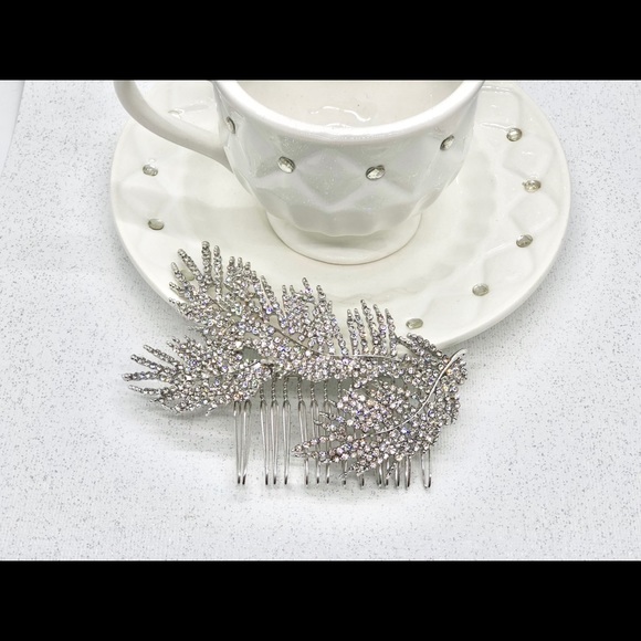 Crystal Feather Bridal Hair Comb Piece - Picture 4 of 7